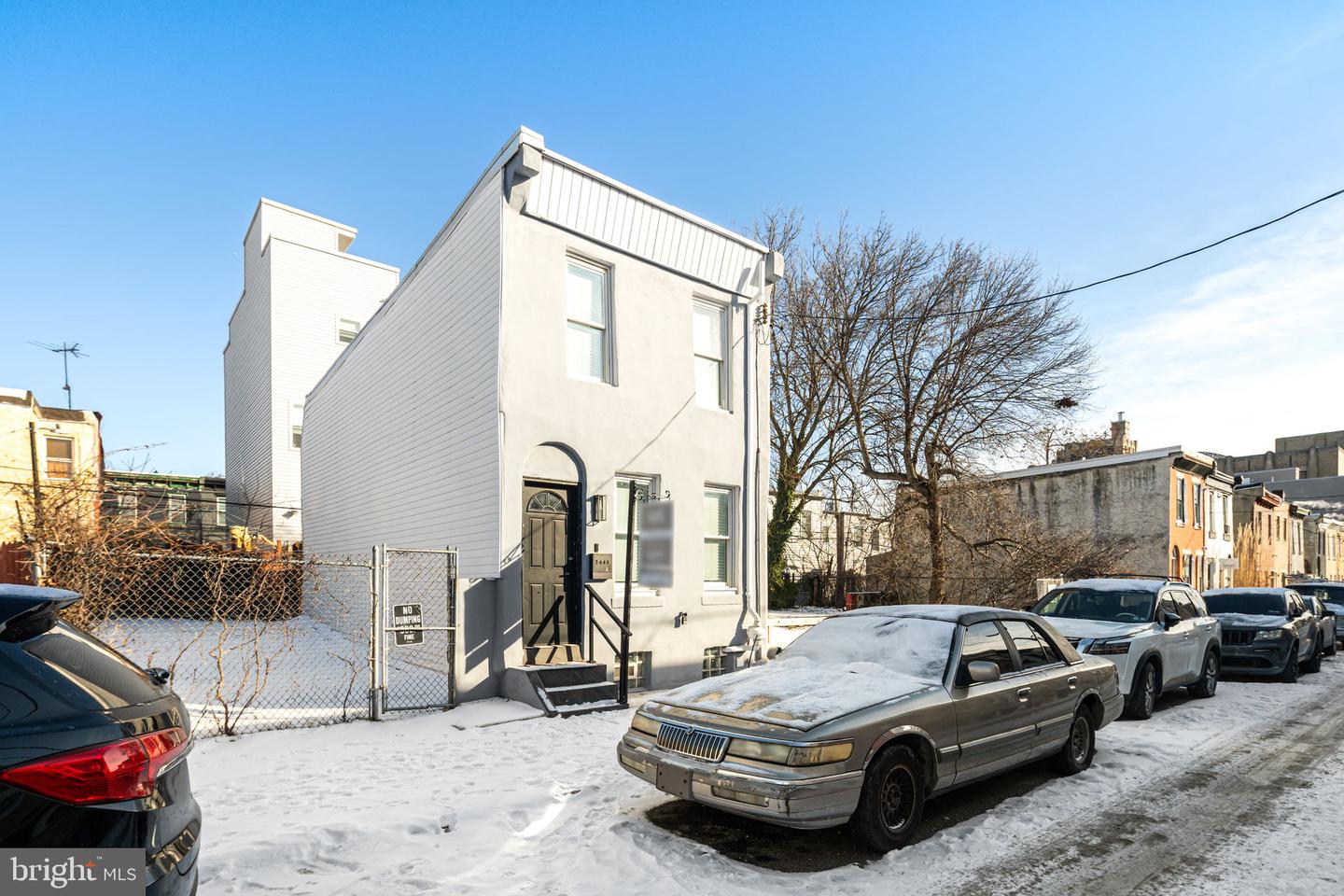 2445 W Seybert St Property Photo 24