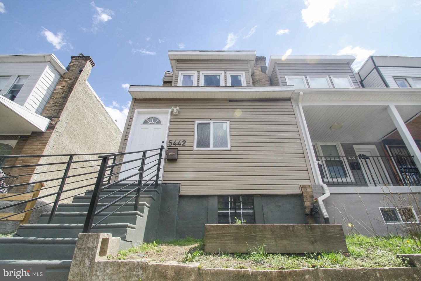 5442 PENTRIDGE ST Property Photo 1