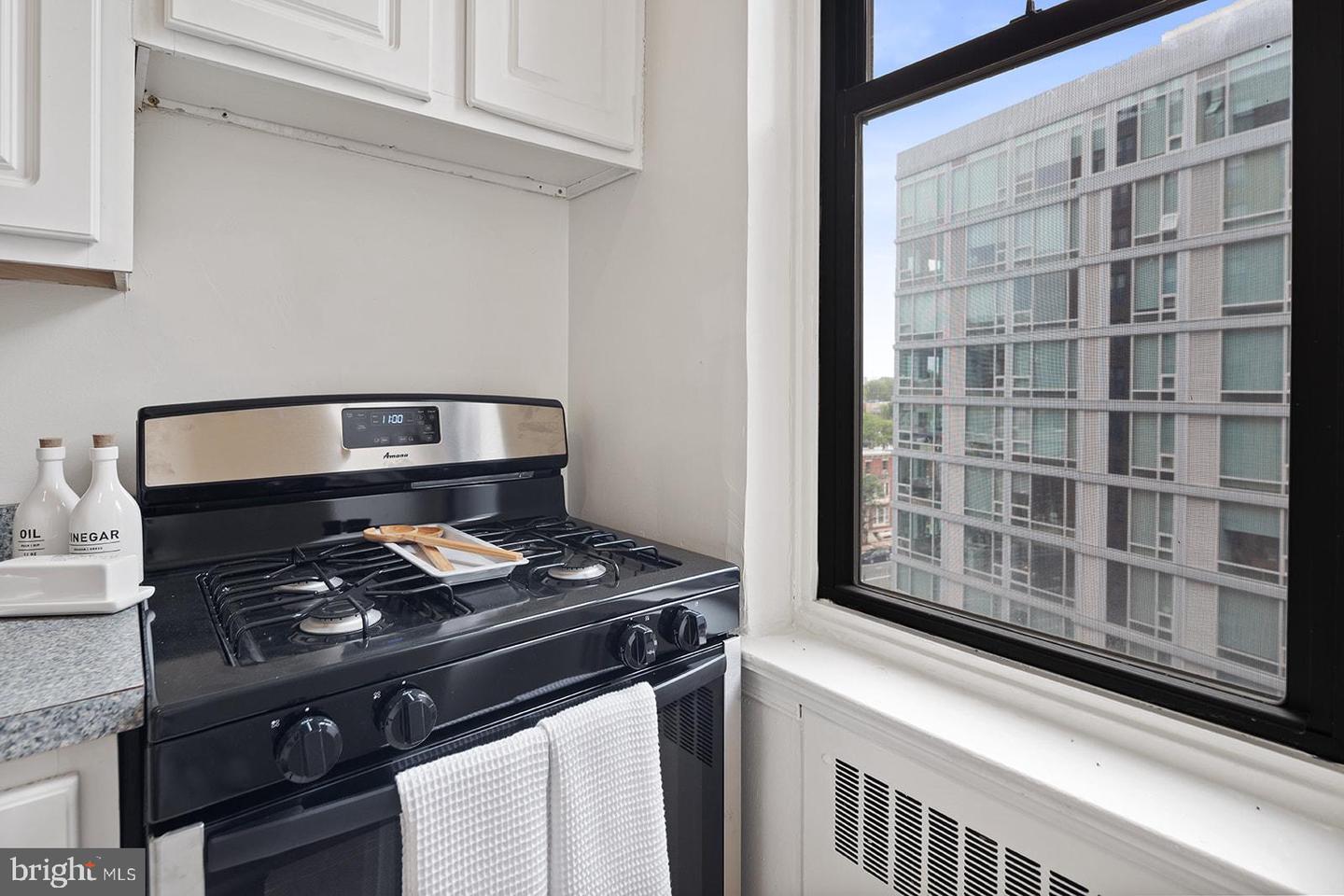 2201 Pennsylvania Ave #1303 Property Photo 12