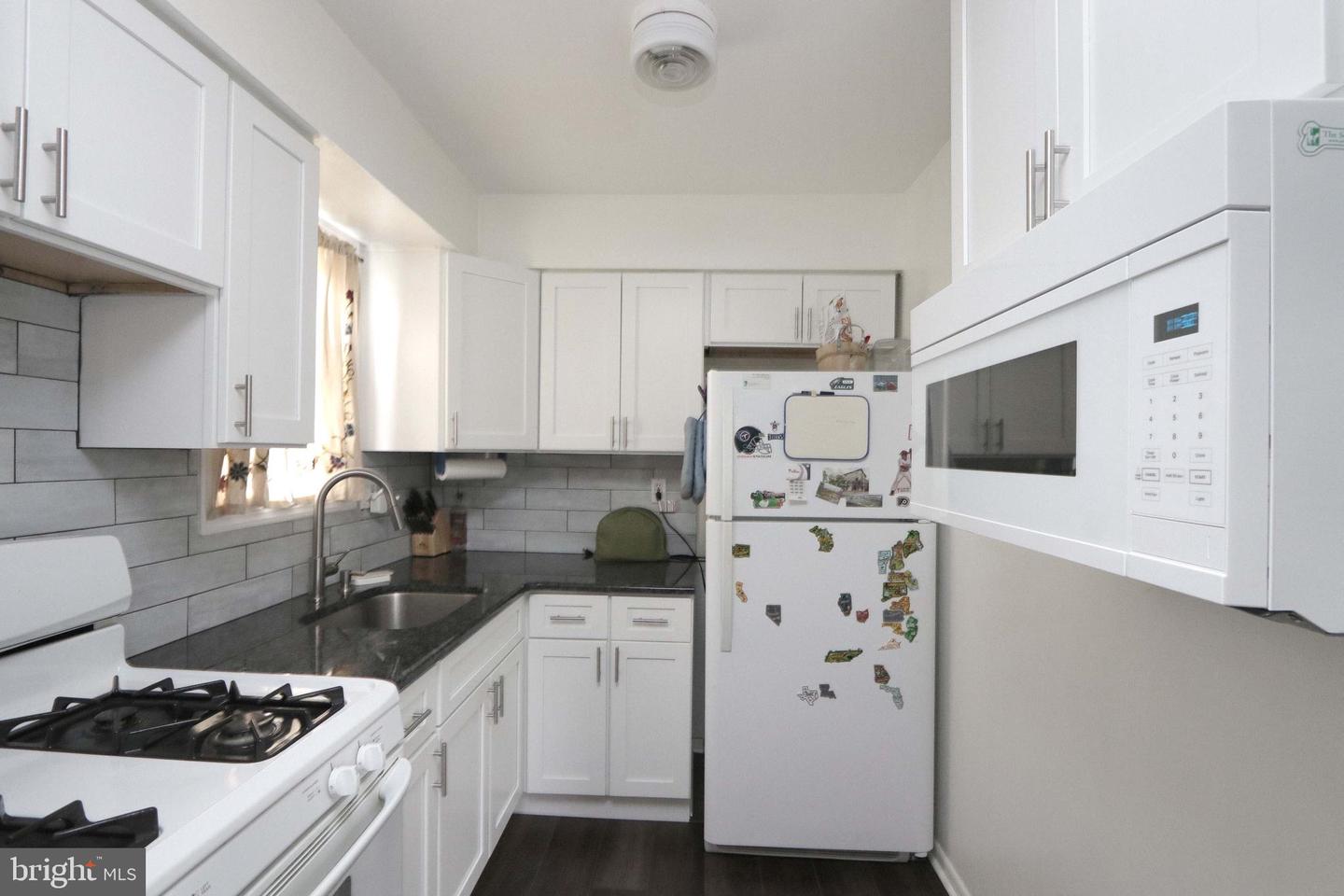 12500 Nanton Dr Property Photo 7