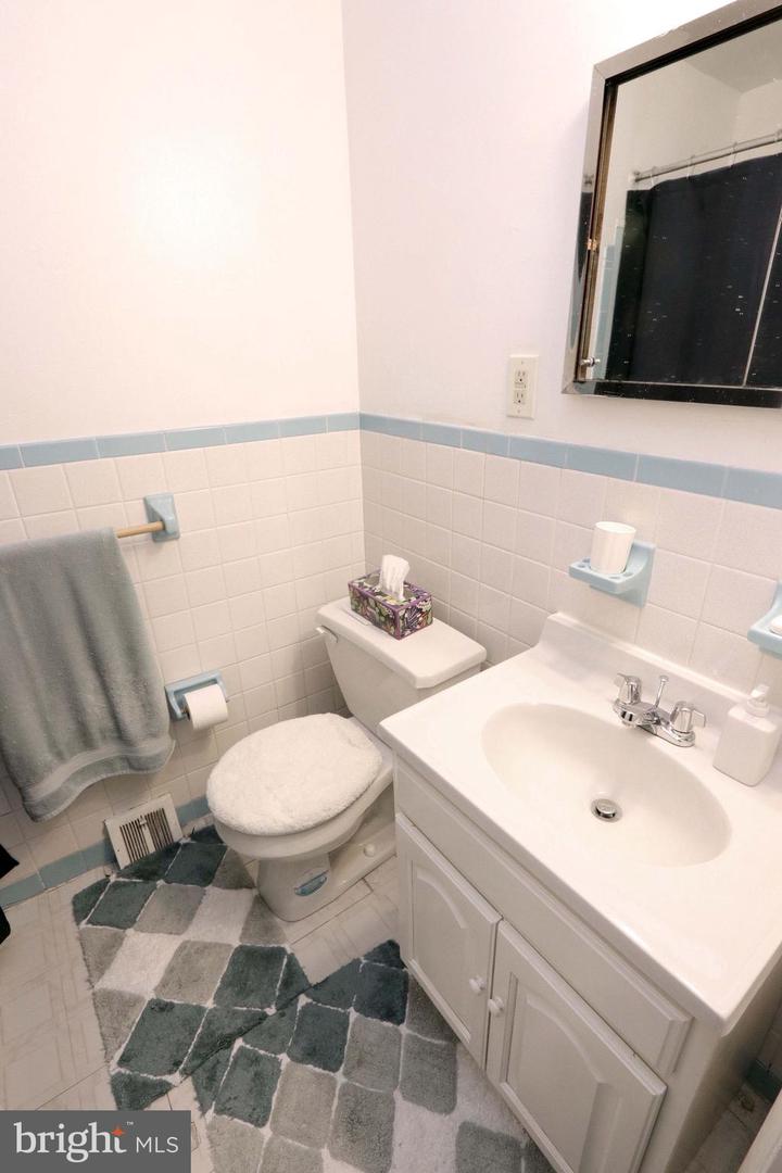 12500 Nanton Dr Property Photo 16
