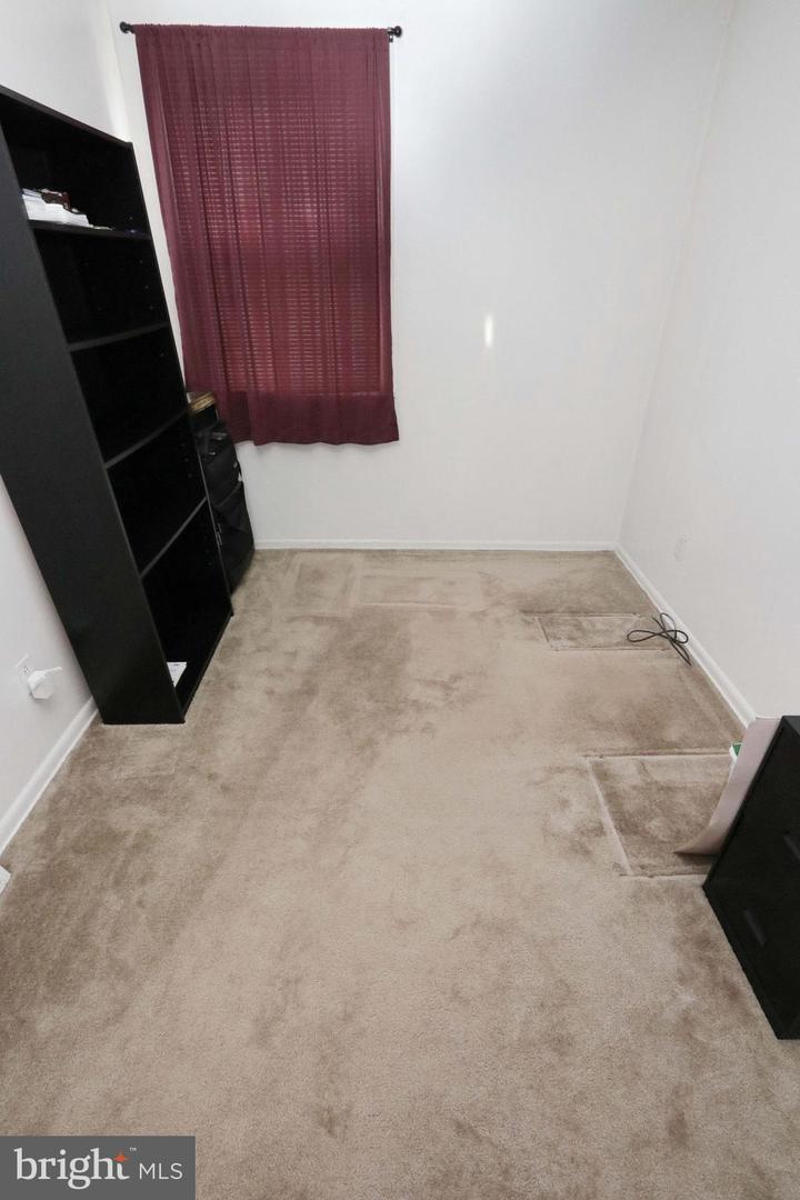 12500 Nanton Dr Property Photo 24