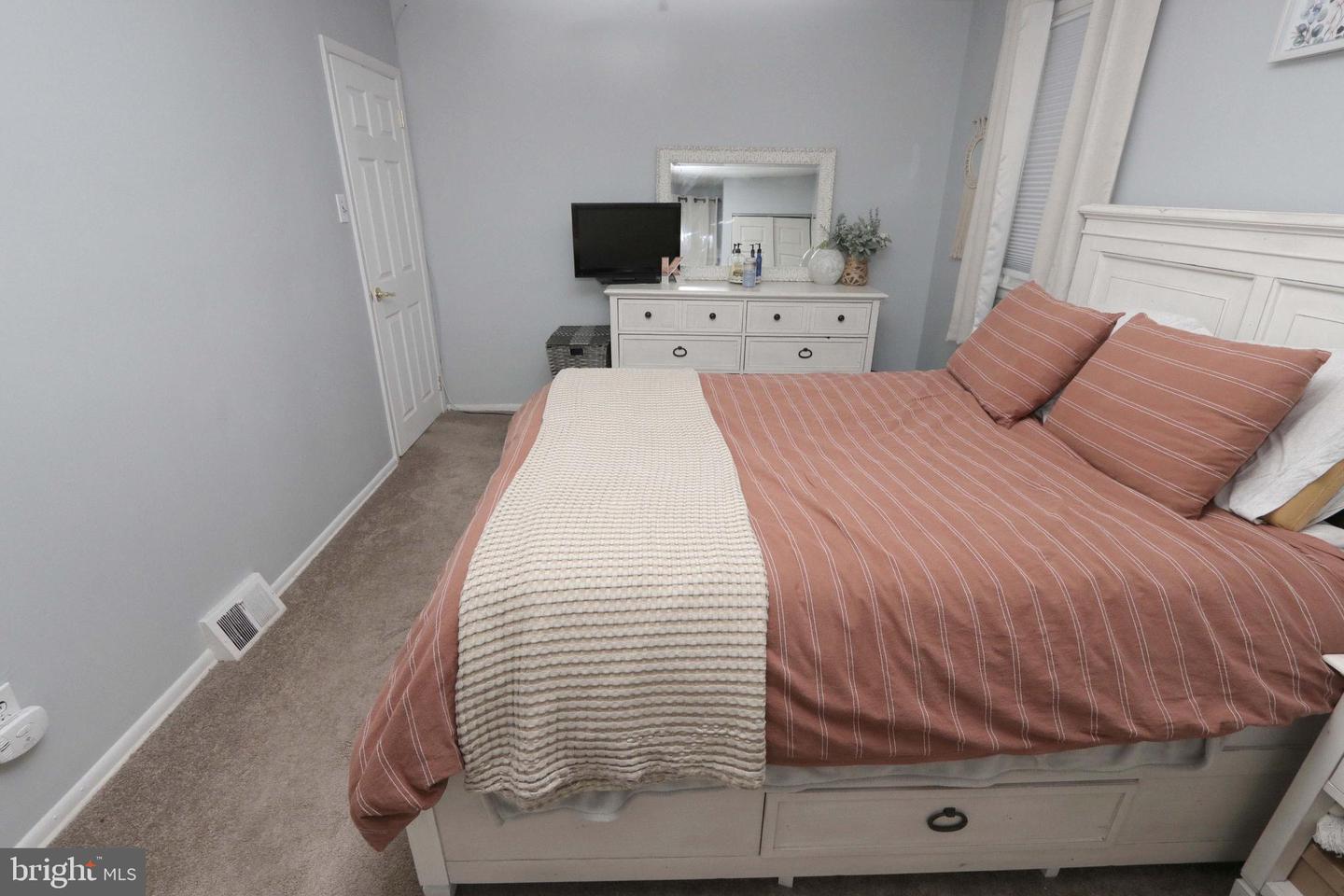 12500 Nanton Dr Property Photo 43