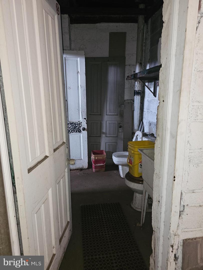 4921 Van Kirk St Property Photo 13