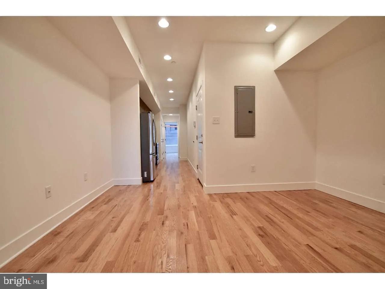 1211 N Franklin St Property Photo 21