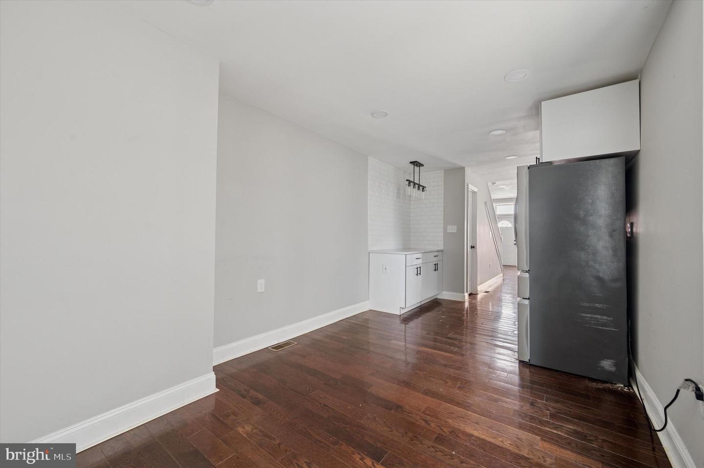 2544 Turner St Property Photo 16