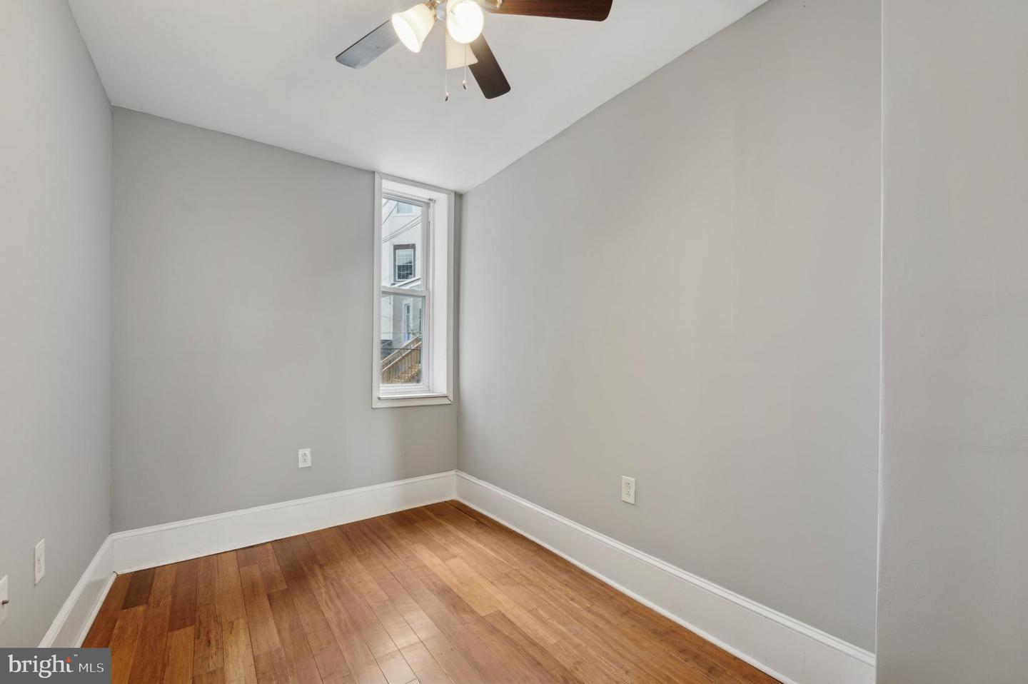 3236 W Berks St Property Photo 12