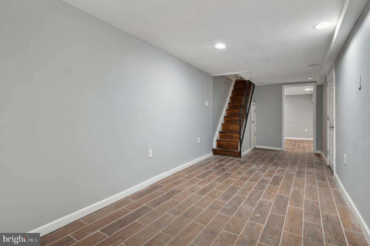 3236 W Berks St Property Photo 17
