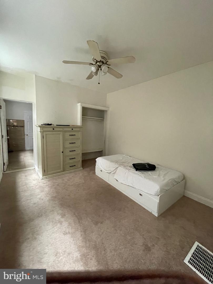 243 E Girard Ave #1st Fl Property Photo 5