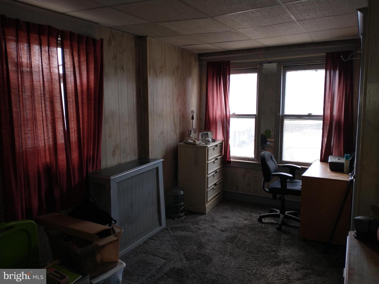 6812 Sprague St Property Photo 13
