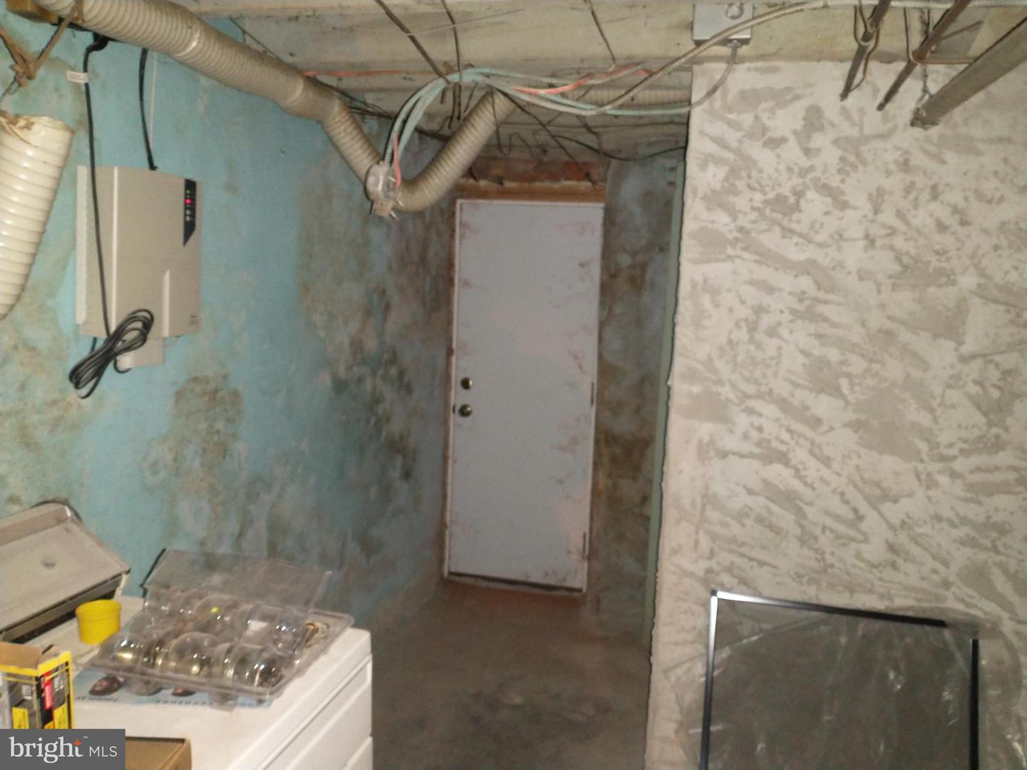 6812 Sprague St Property Photo 24