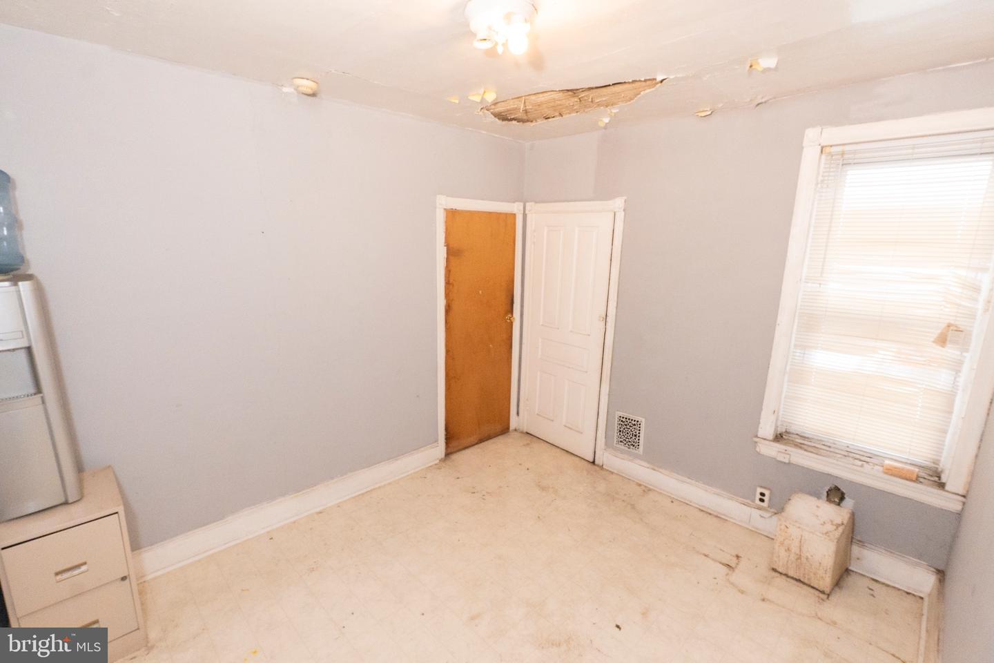 430 S 52nd St Property Photo 30