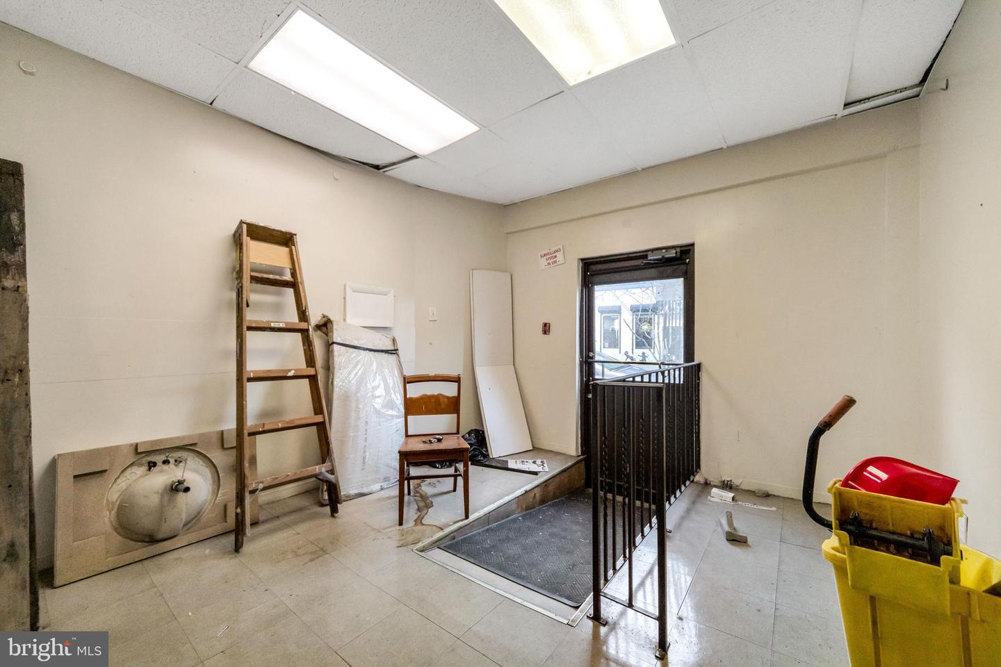 50 S 60th St Property Photo 18