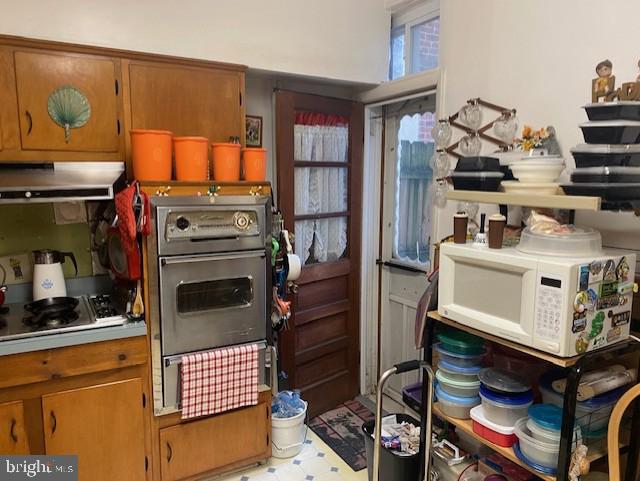 2387 Orthodox St Property Photo 17