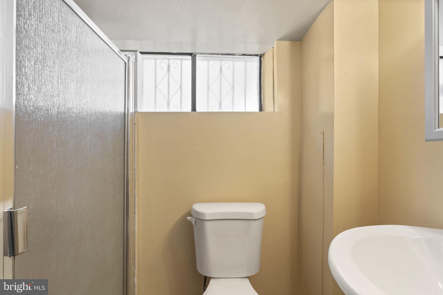 2225 S Hicks St Property Photo 25