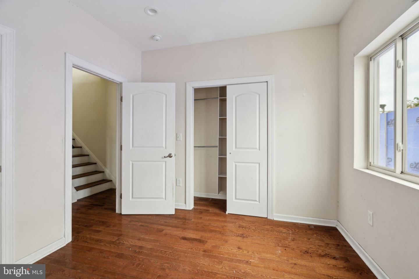 2114 S 7th St Property Photo 10