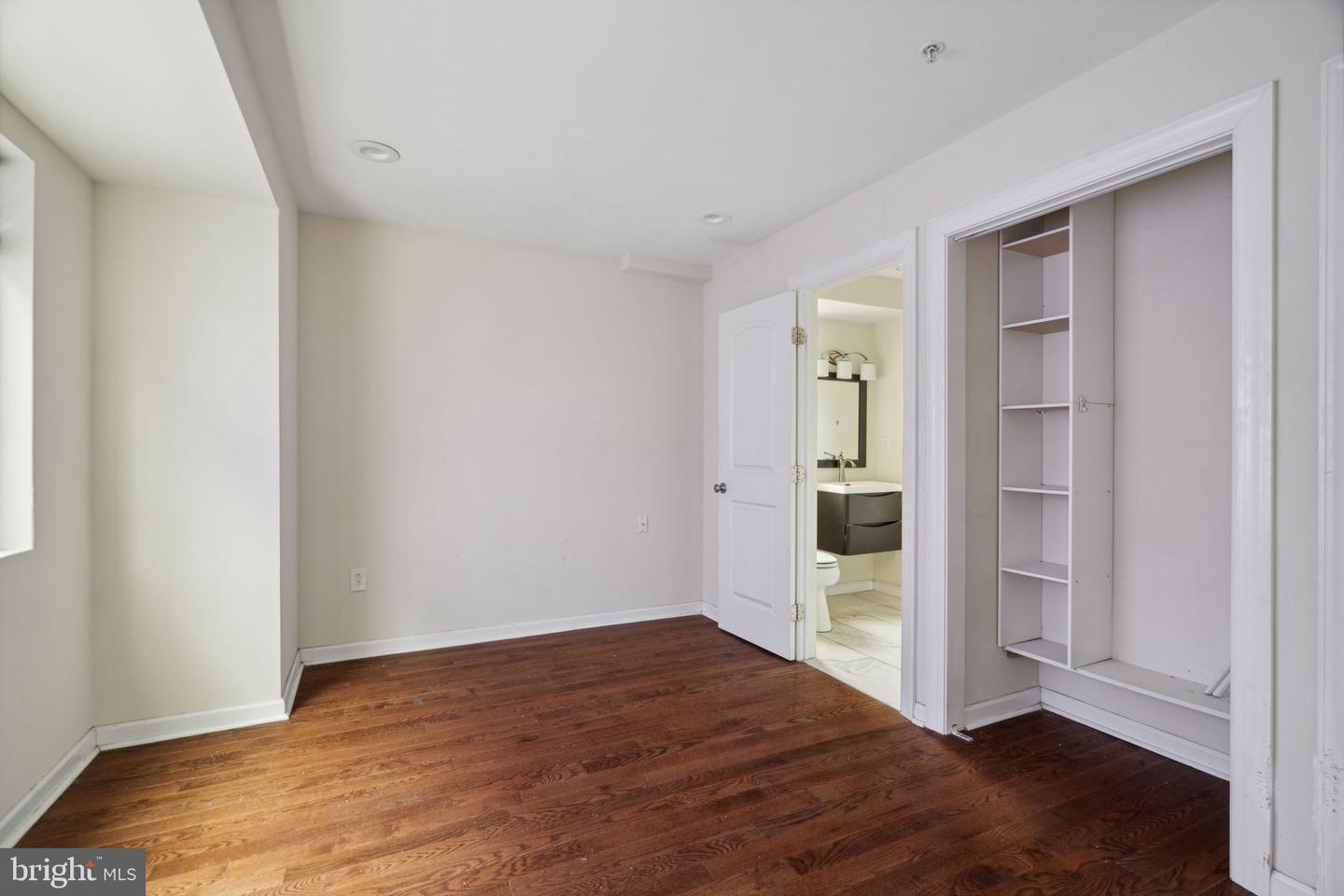 2114 S 7th St Property Photo 18