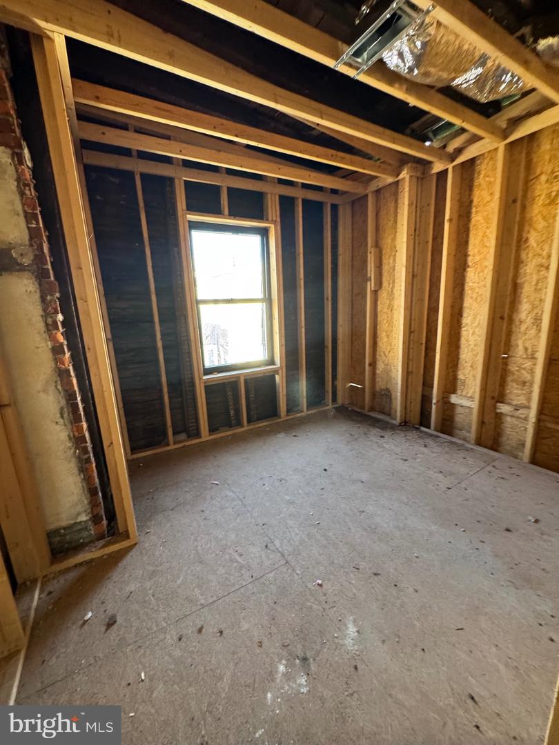 3333 W Huntingdon St Property Photo 18