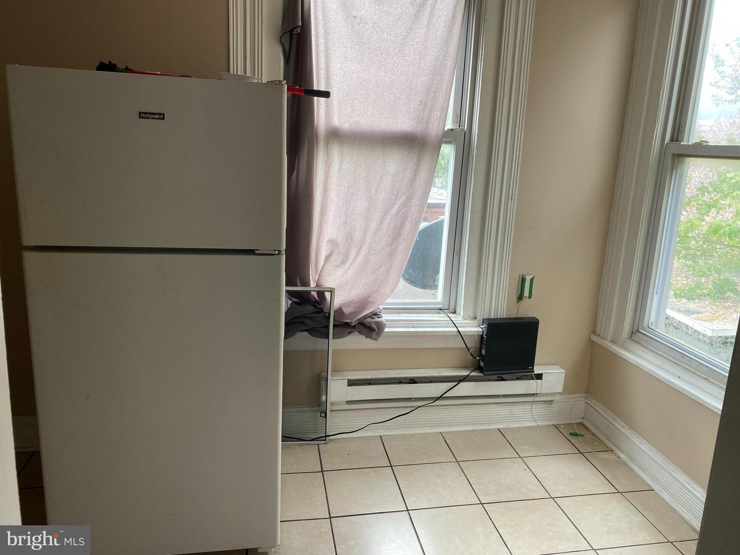 1418 W Erie Ave Property Photo 17