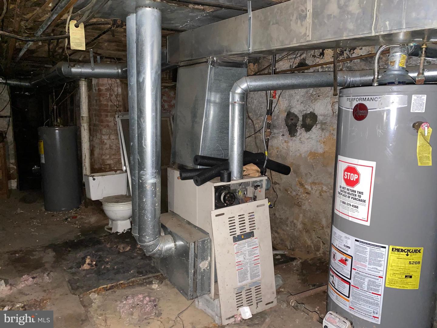 1418 W Erie Ave Property Photo 52