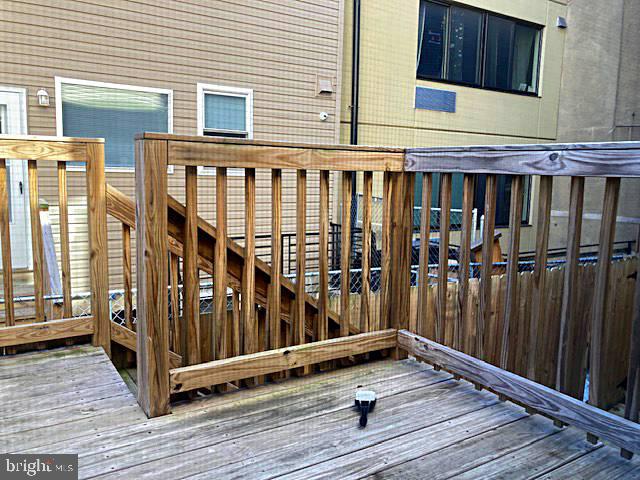 1638 Cambridge St Property Photo 16