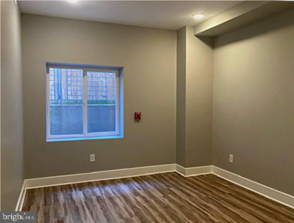 1638 Cambridge St Property Photo 21
