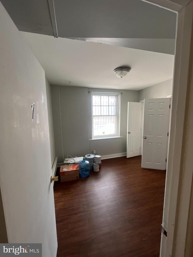 1427 Spruce St #6-7 Property Photo 6