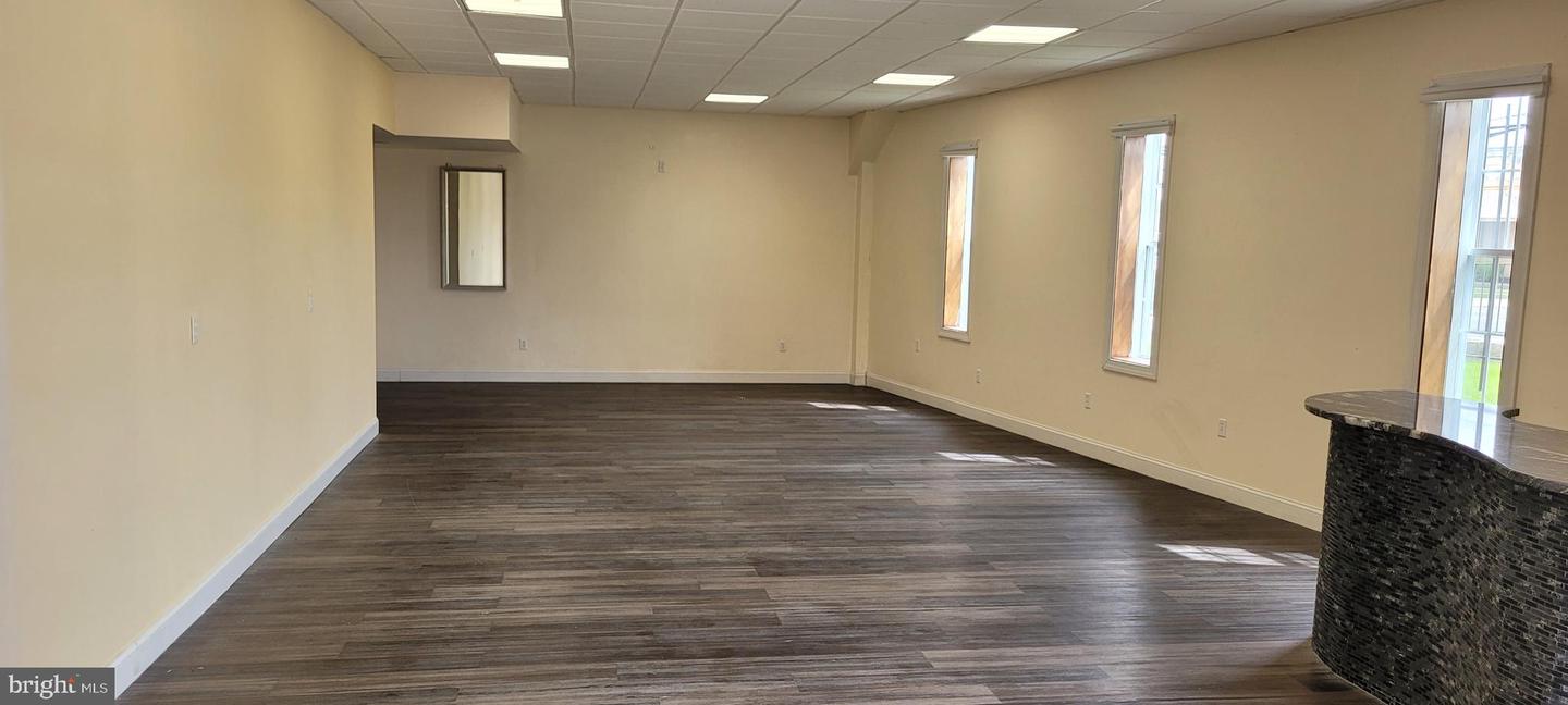 12301 Medford Rd #unit A Property Photo 5