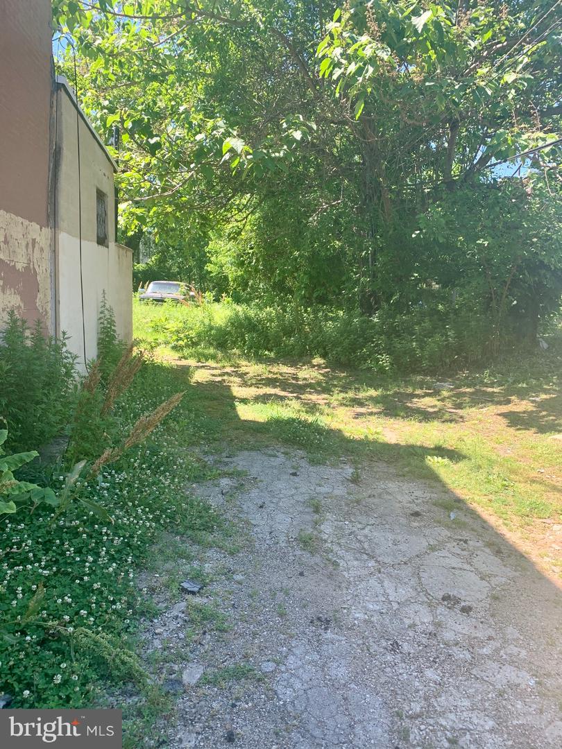 3020-34 Euclid Ave Property Photo 2