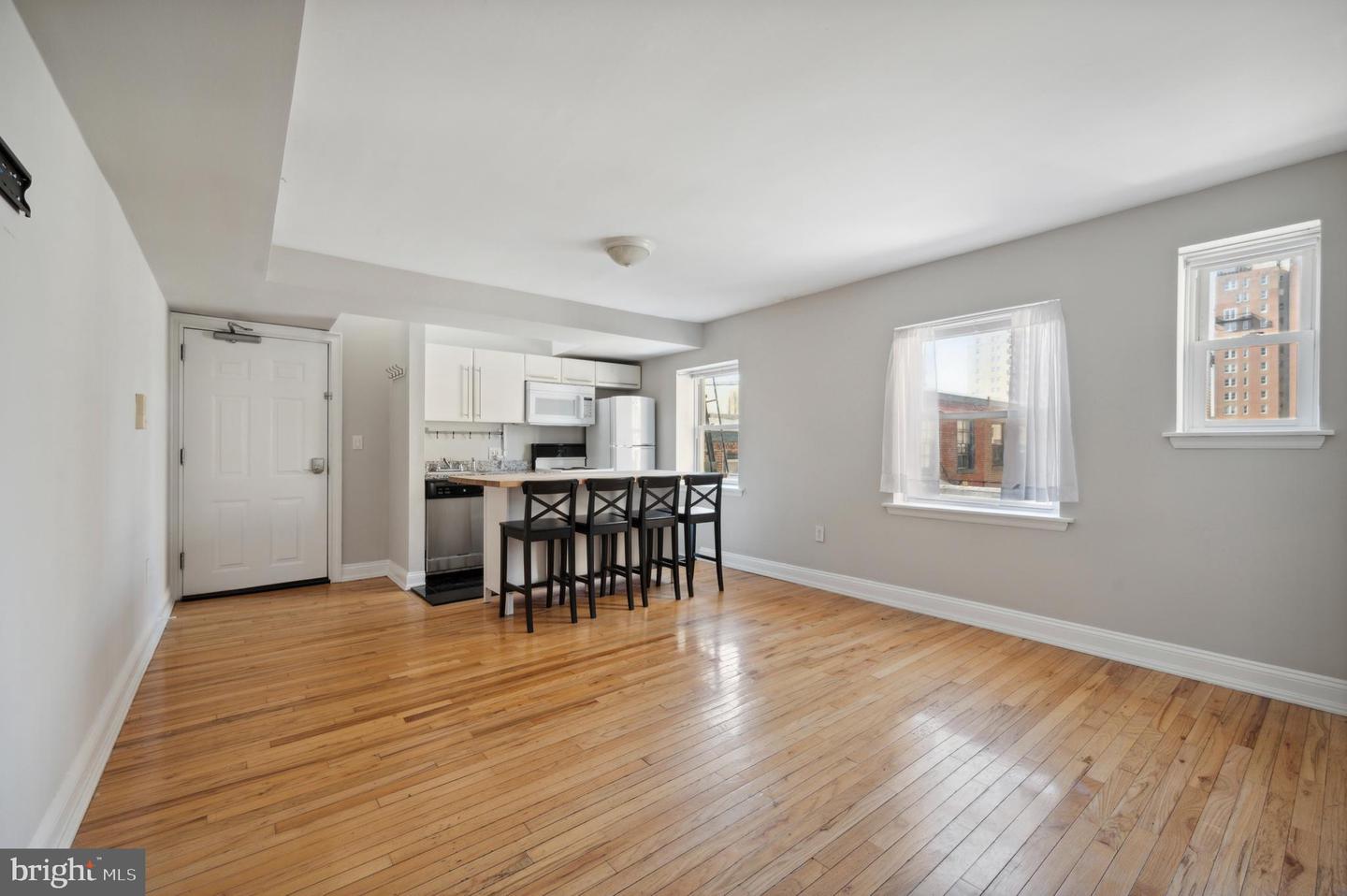 1723 Spruce St Property Photo 17