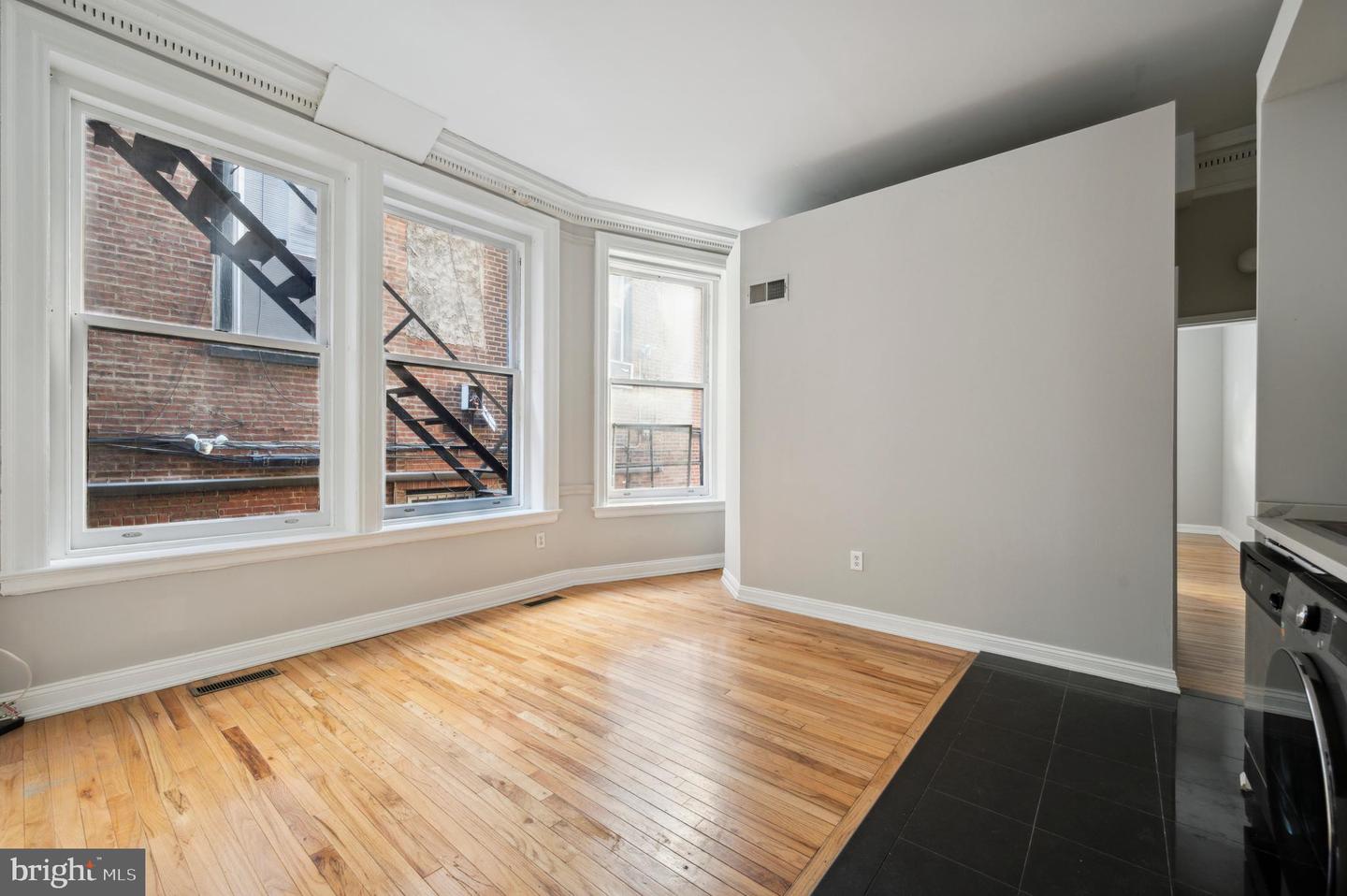 1723 Spruce St Property Photo 11