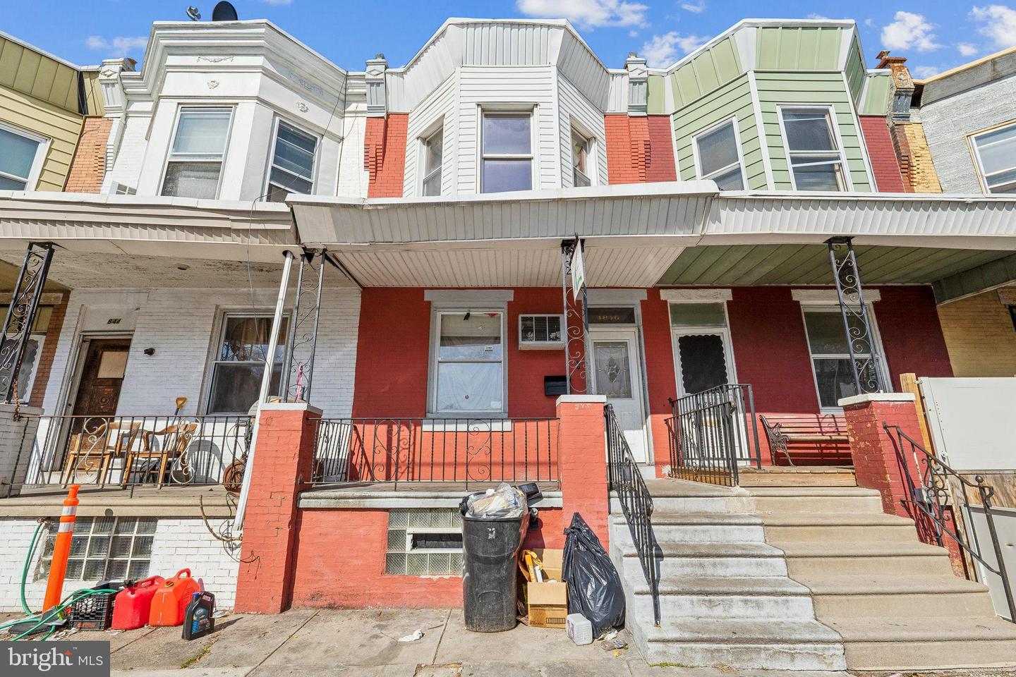 4846 N CARLISLE ST Property Photo 1