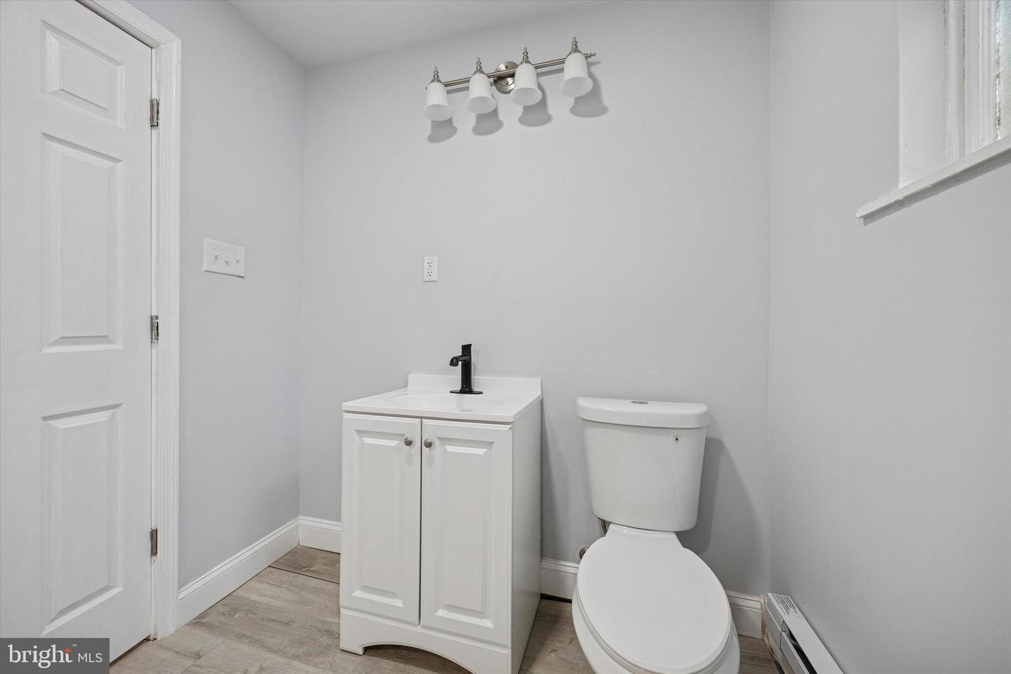 6411 Vine St Property Photo 15
