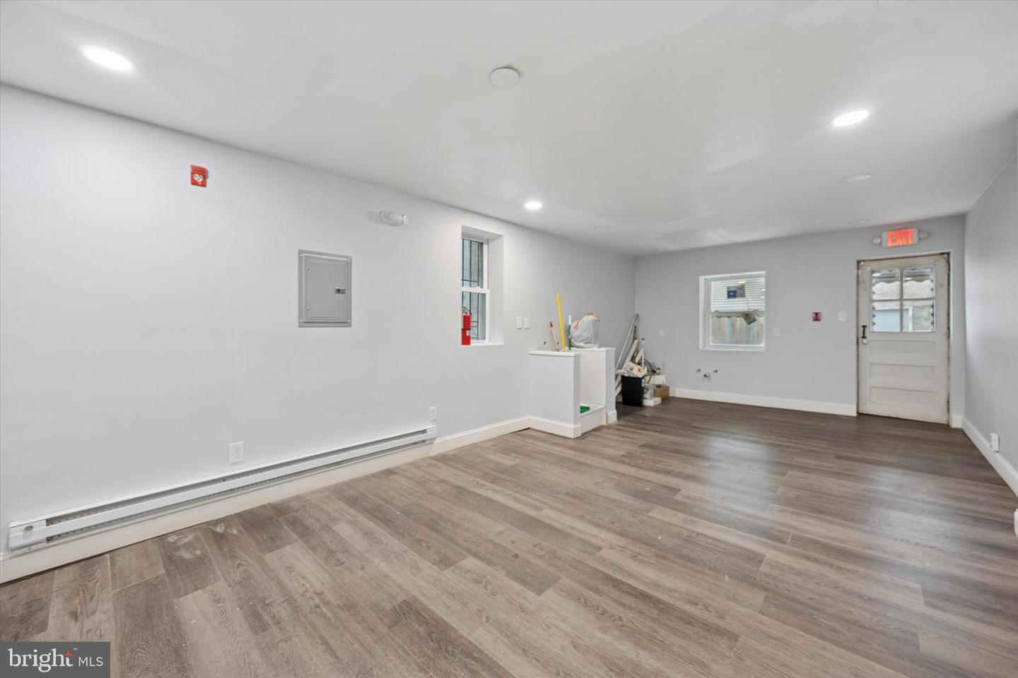 6411 Vine St Property Photo 26