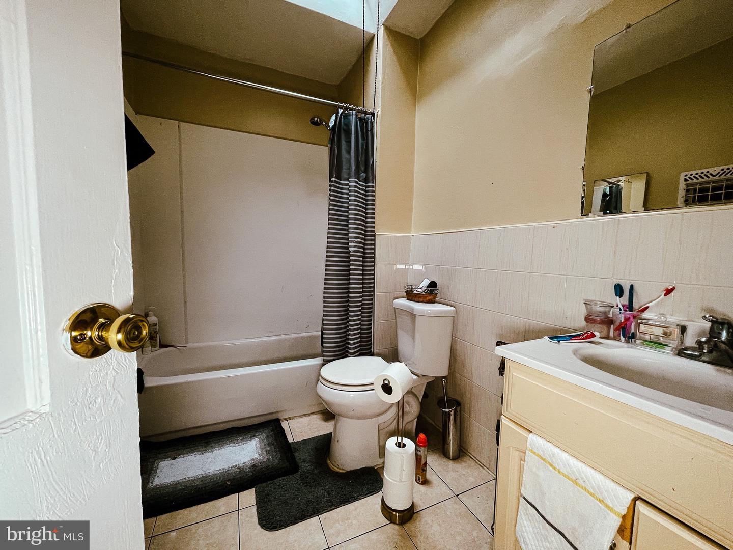 1244 E Sanger St Property Photo 14