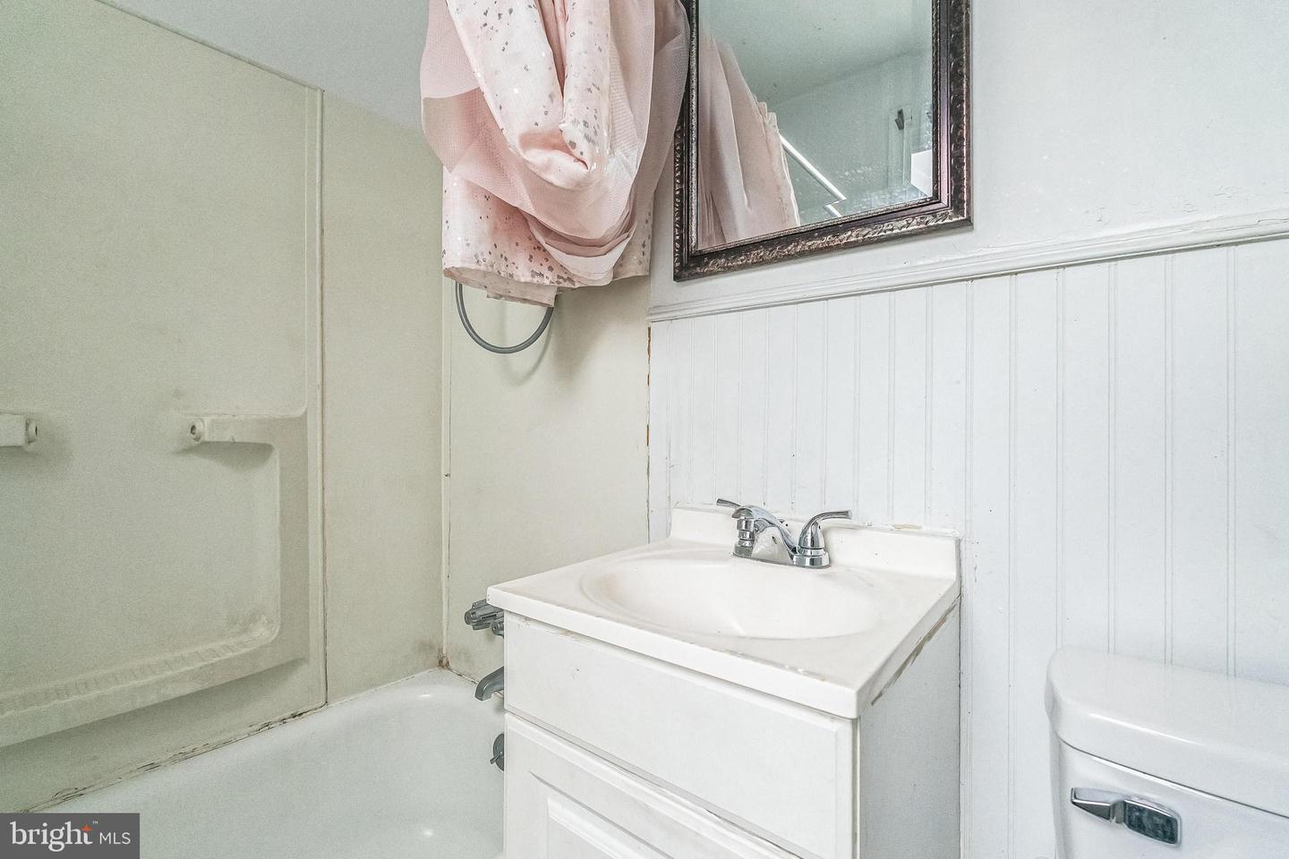 3905 L St Property Photo 23