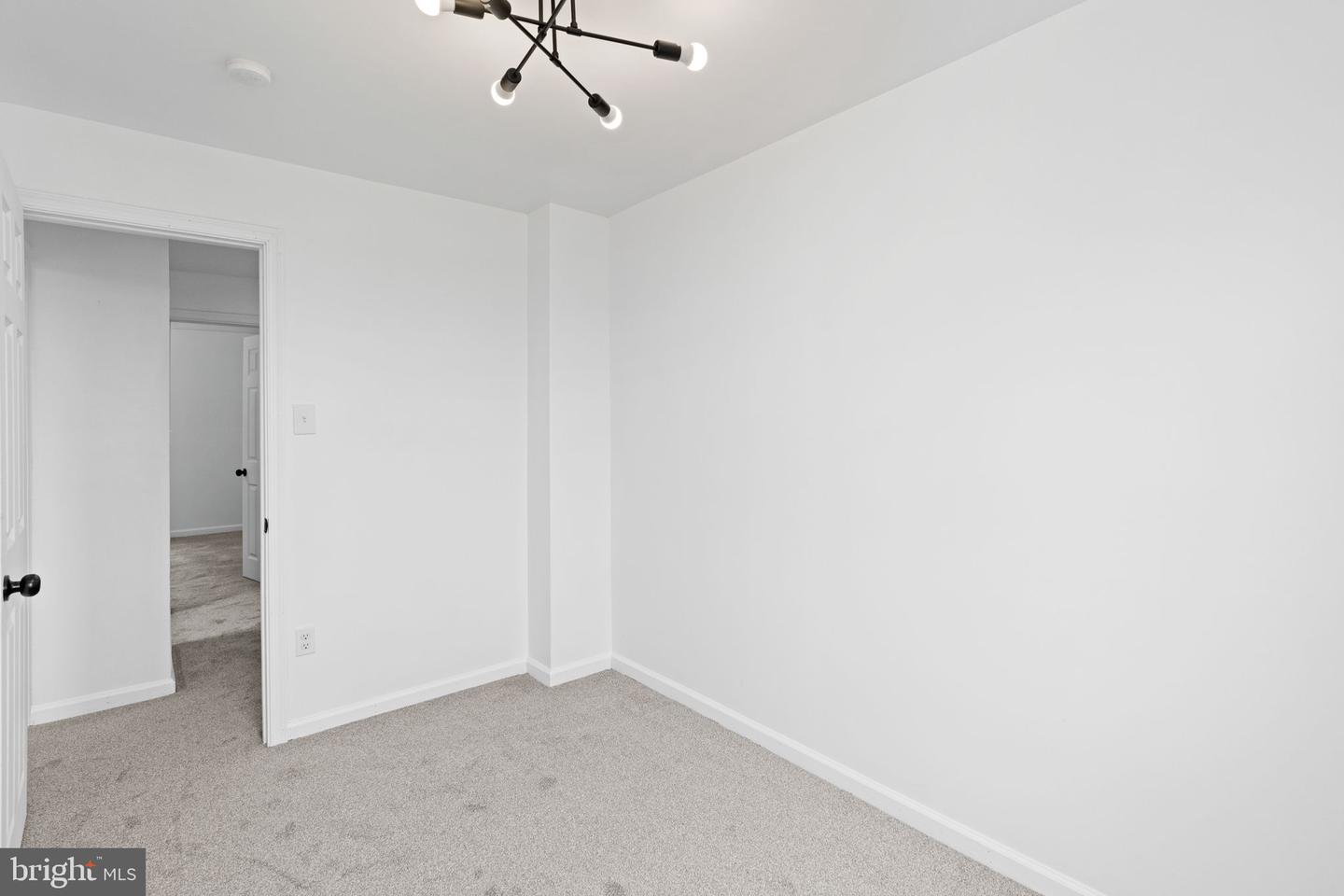 1520 Beverly Rd Property Photo 25