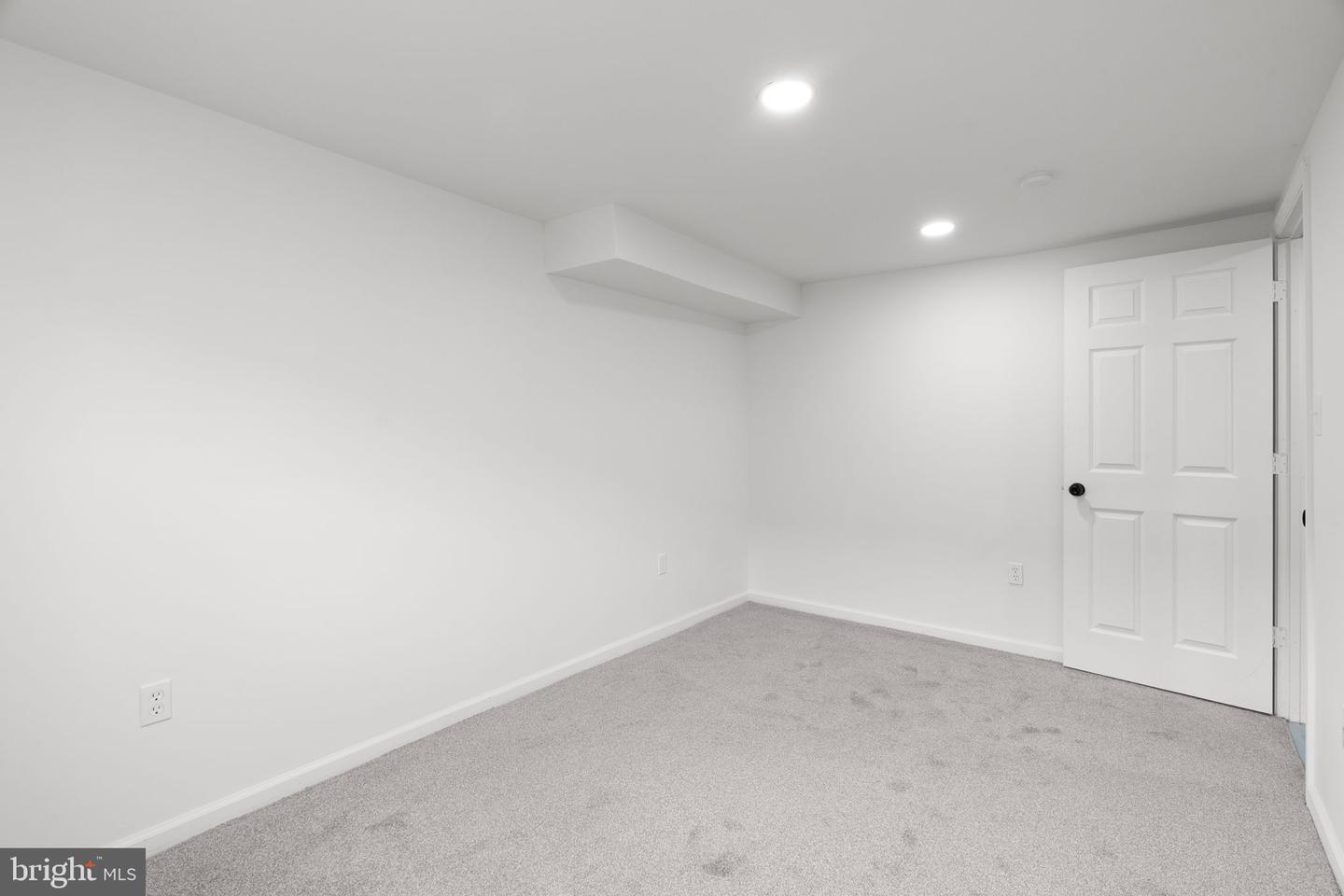 1520 Beverly Rd Property Photo 35