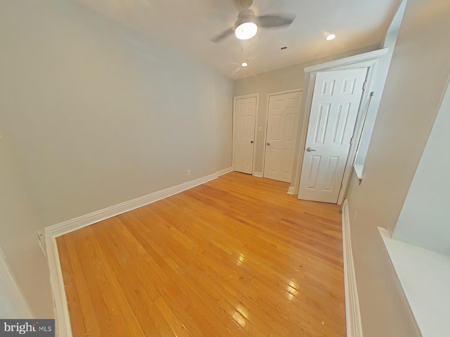 1319 S May St Property Photo 10