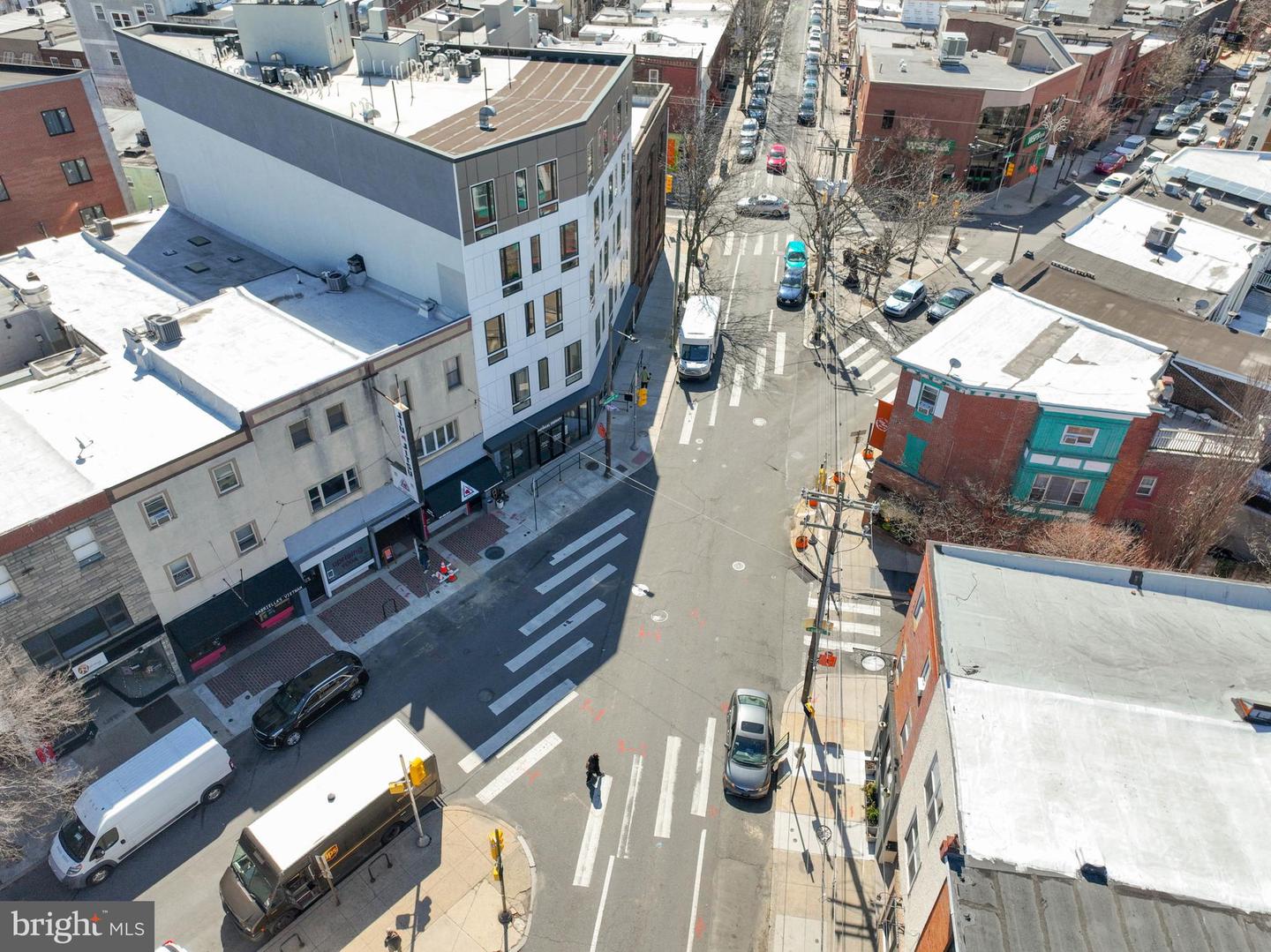 1839 E Passyunk Ave Property Photo 3