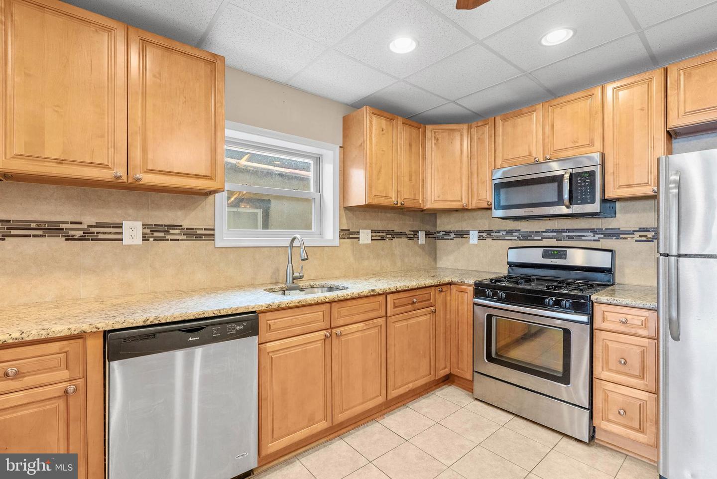1839 E Passyunk Ave Property Photo 17