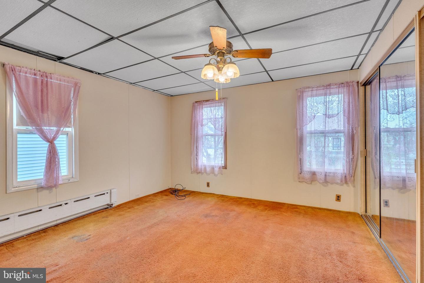 8019 Cottage St Property Photo 22