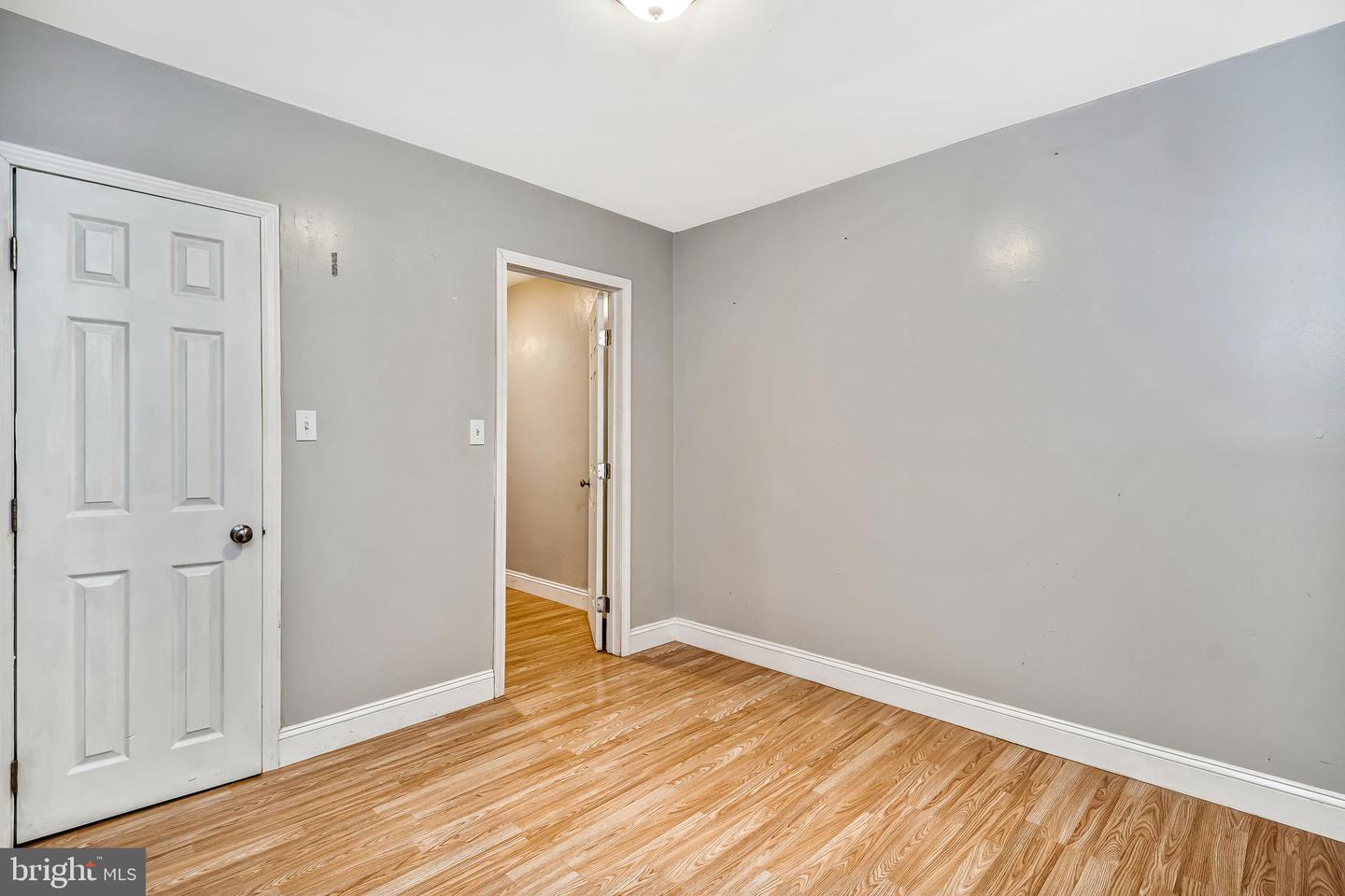 4029 Brown St Property Photo 27