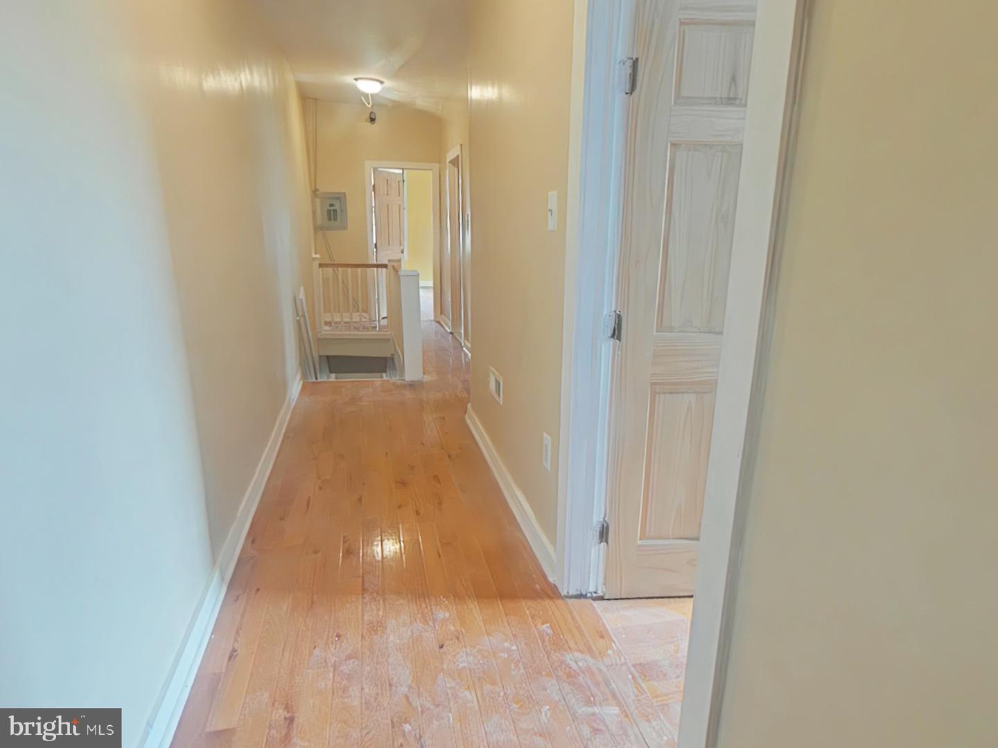 2215 W Lehigh Ave Property Photo 21