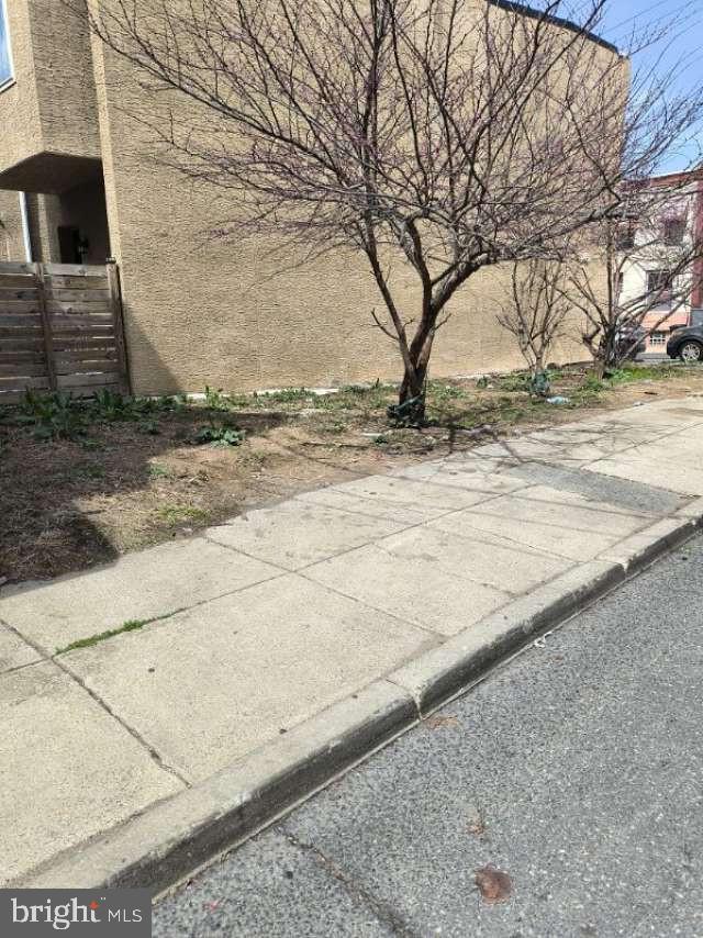 2530 W Montgomery Ave Property Photo 1