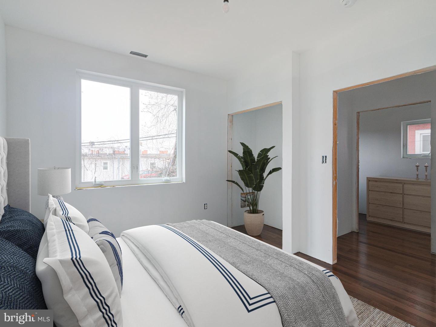 164 E Meehan Ave Property Photo 4