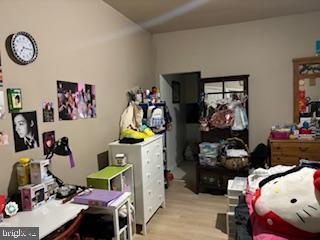 4615 Oakland St Property Photo 11