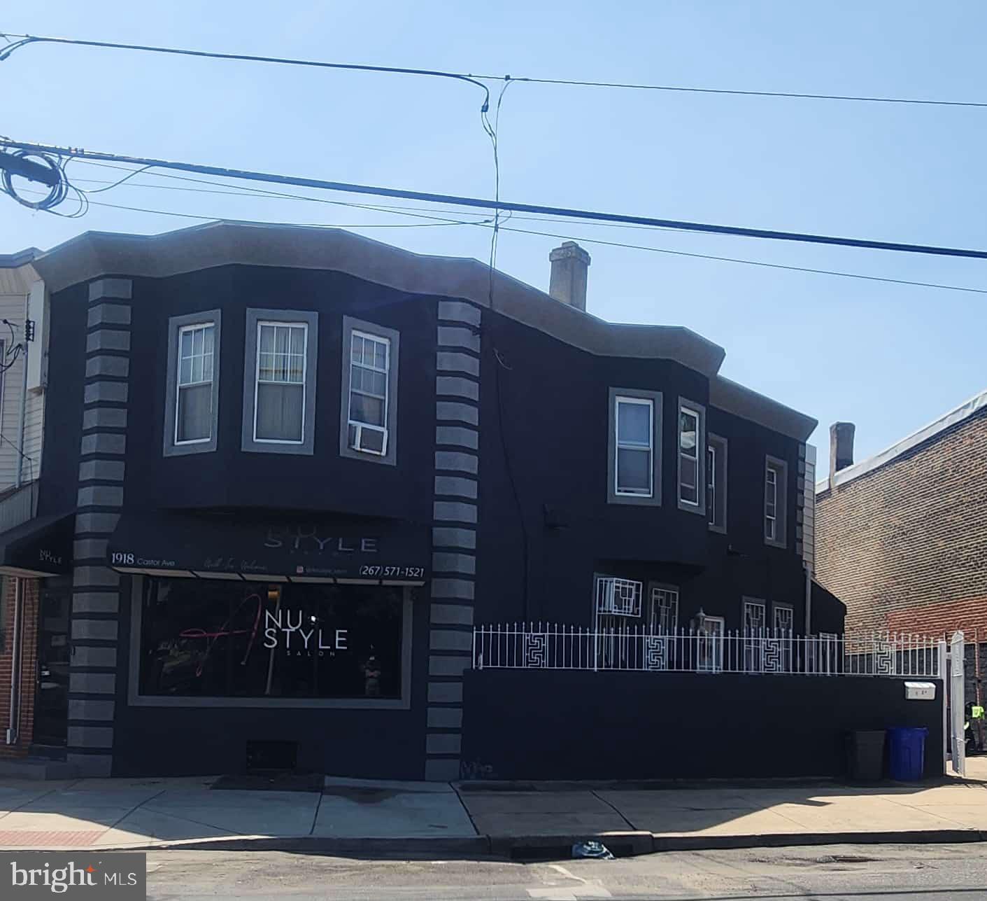 1918 Castor Ave Property Photo 2