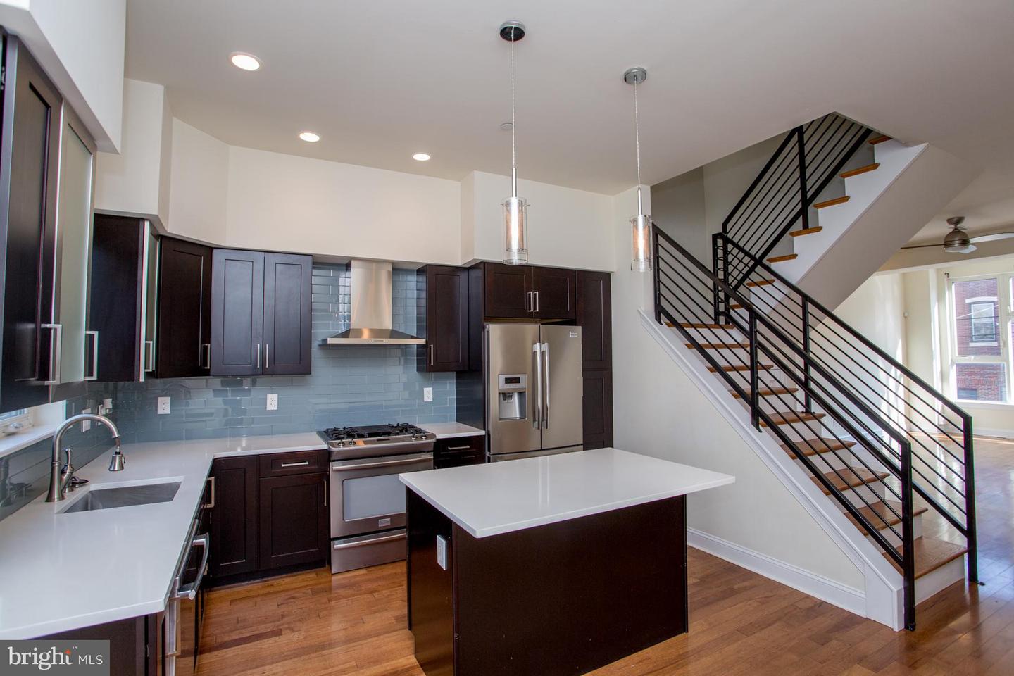 1860 Frankford Ave Property Photo 40
