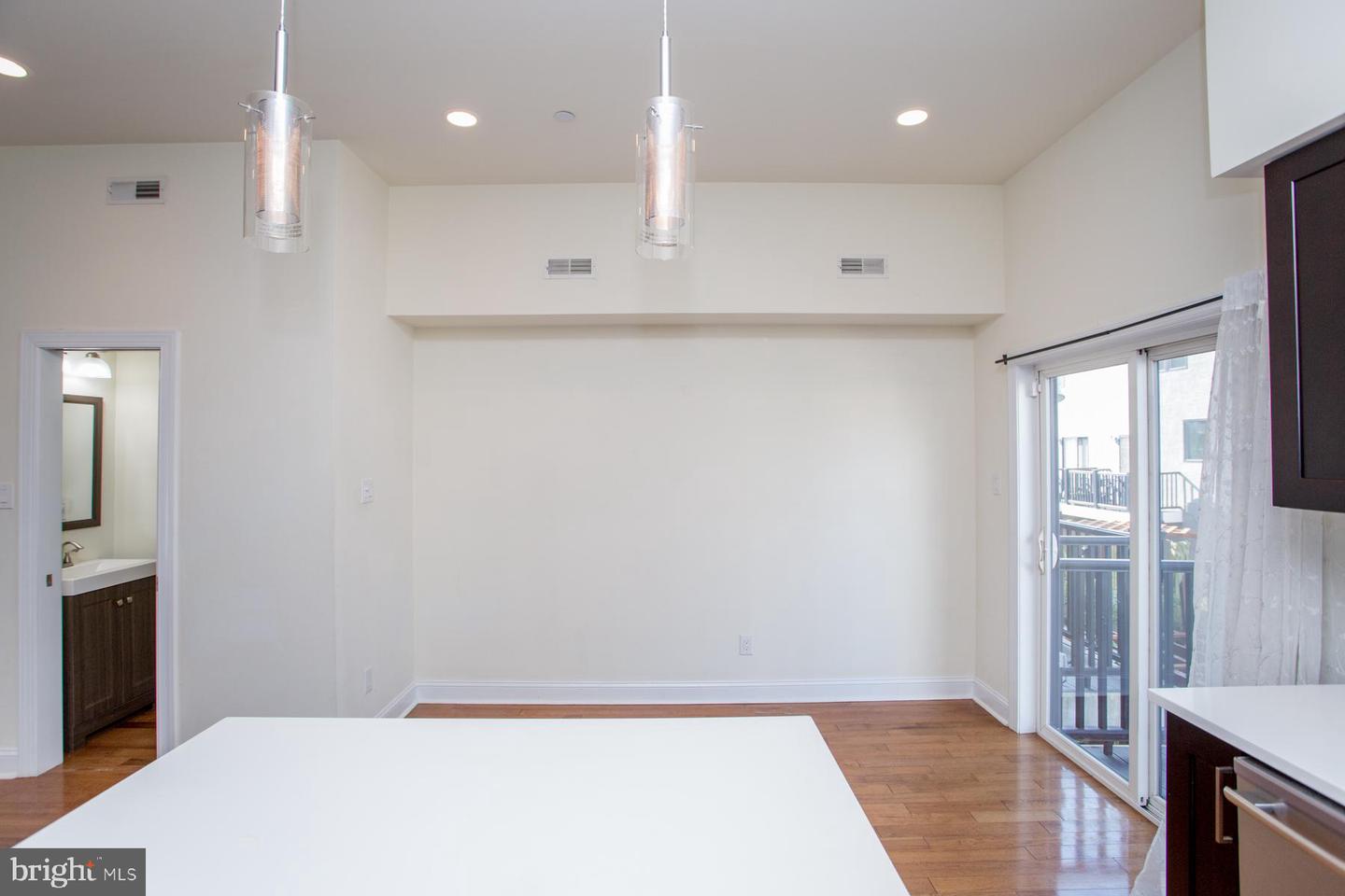 1860 Frankford Ave Property Photo 42